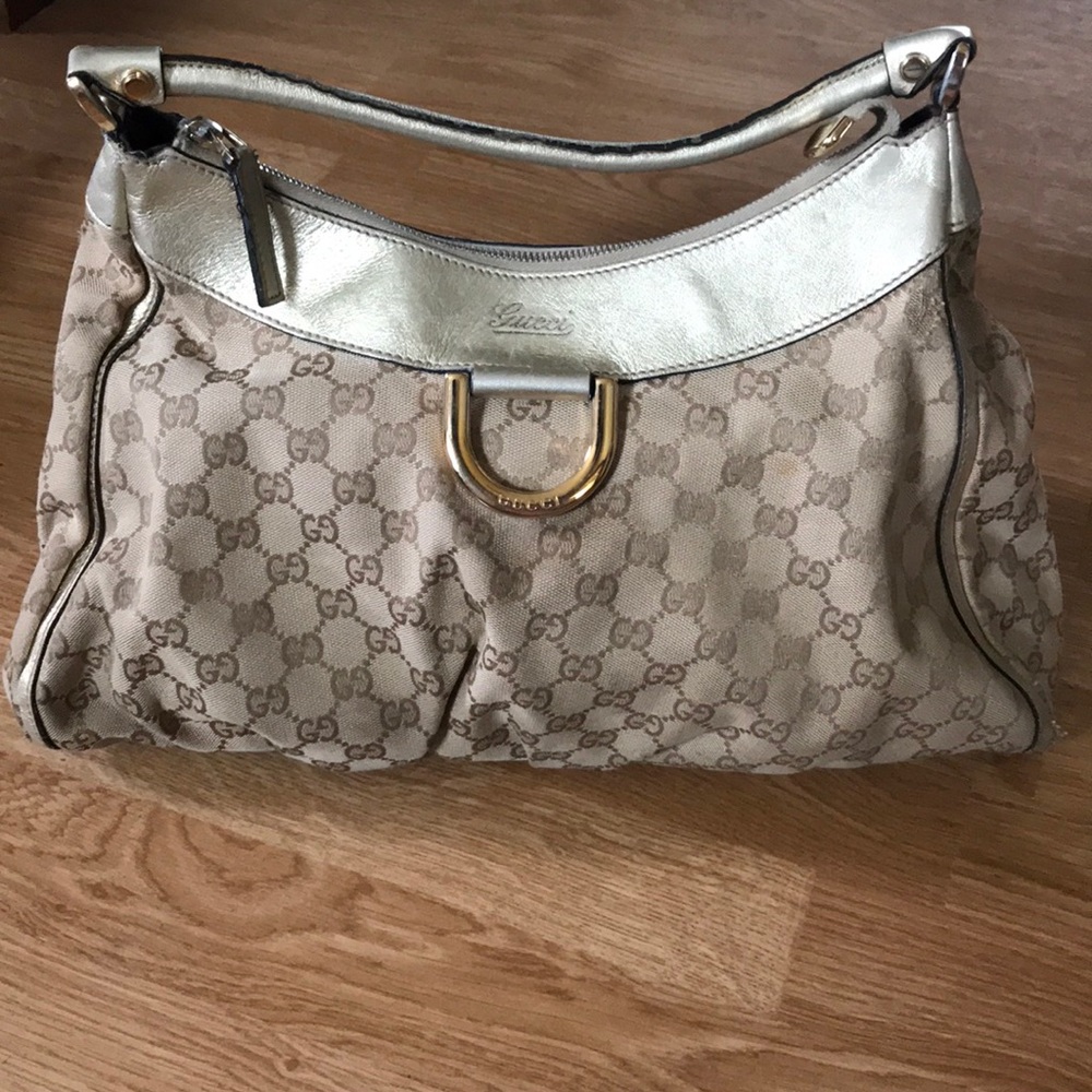 Gucci D Ring Hobo Bag
